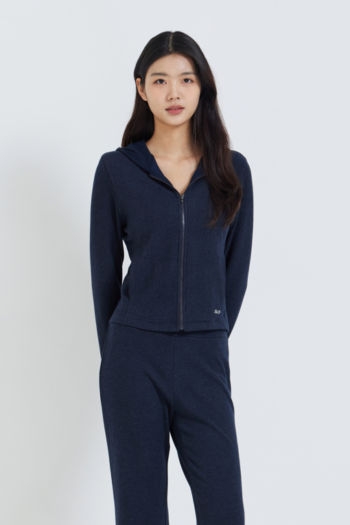 https://img.benettonmall.com/PARTS/KS/26F/SAJPE5661NY_MB_M0.jpg?cb=1792404559