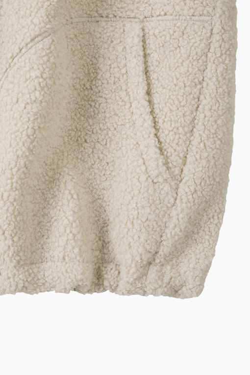 https://img.benettonmall.com/PARTS/KS/26F/SAJPE6661BE_MB_D4.jpg?cb=1792404559