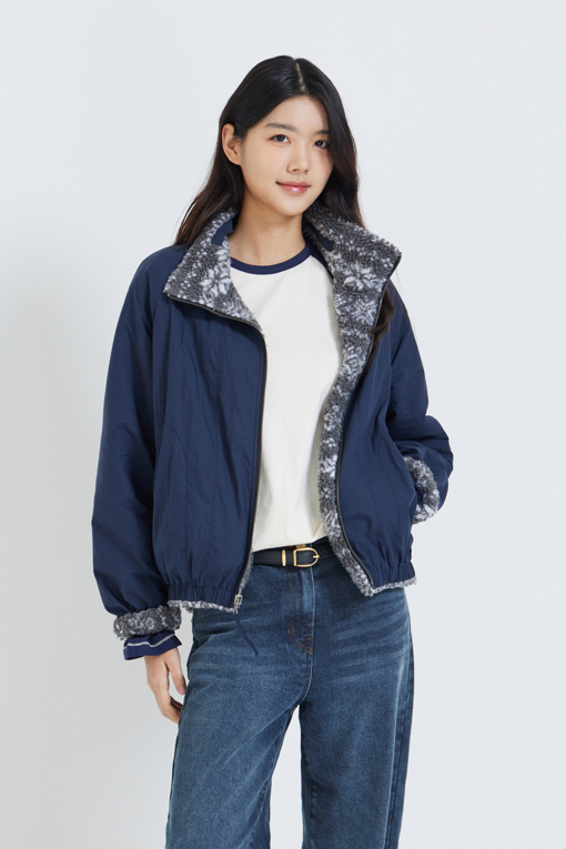 https://img.benettonmall.com/PARTS/KS/26F/SAJPE7661DG_MB_M0.jpg?cb=1792404559