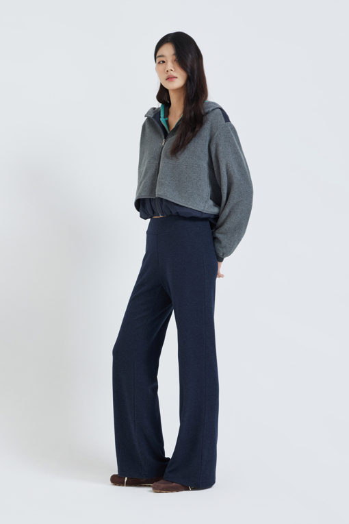 https://img.benettonmall.com/PARTS/KS/26F/SAJPE8661GR_MB_M7.jpg?cb=1792404559