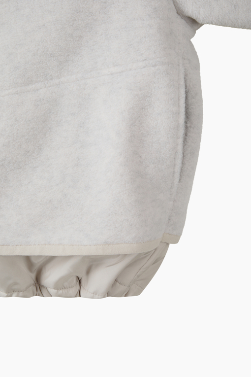 https://img.benettonmall.com/PARTS/KS/26F/SAJPE8661OT_MB_D4.jpg?cb=1792404559