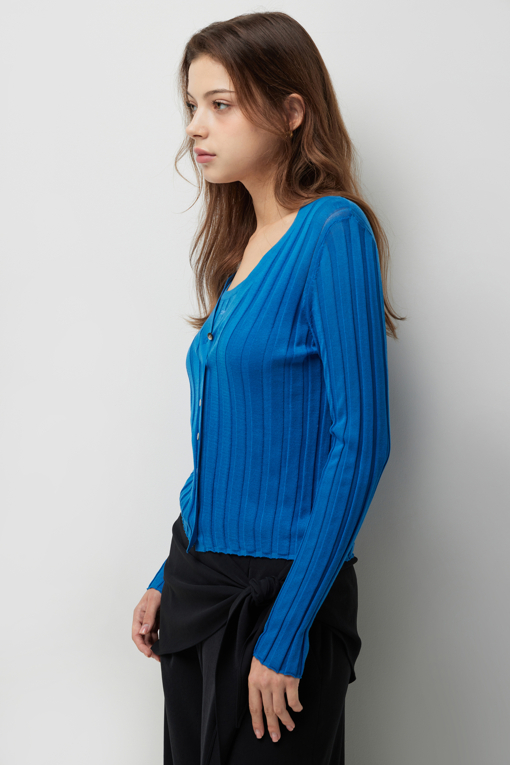 https://img.benettonmall.com/PARTS/KS/26F/SAKC02641BL_MB_D4.jpg?cb=1789983961