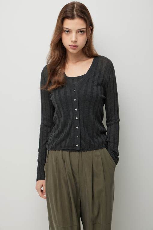 https://img.benettonmall.com/PARTS/KS/26F/SAKC02641CG_MB_D3.jpg?cb=1789983961