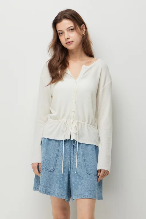 https://img.benettonmall.com/PARTS/KS/26F/SAKC03641IV_MB.jpg?cb=1785497529