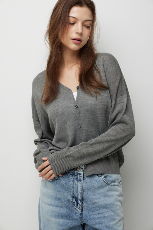 https://img.benettonmall.com/PARTS/KS/26F/SAKC07641GR_MB_D3.jpg?cb=1789410927