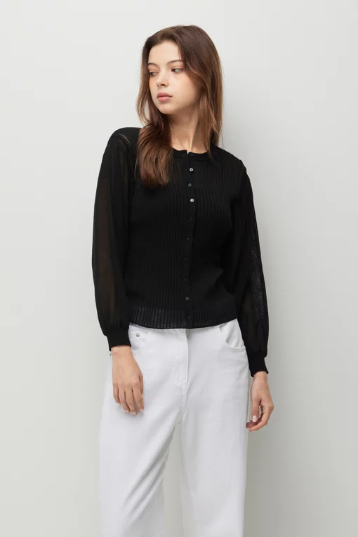 https://img.benettonmall.com/PARTS/KS/26F/SAKC08641BK_MB.jpg?cb=1785497529