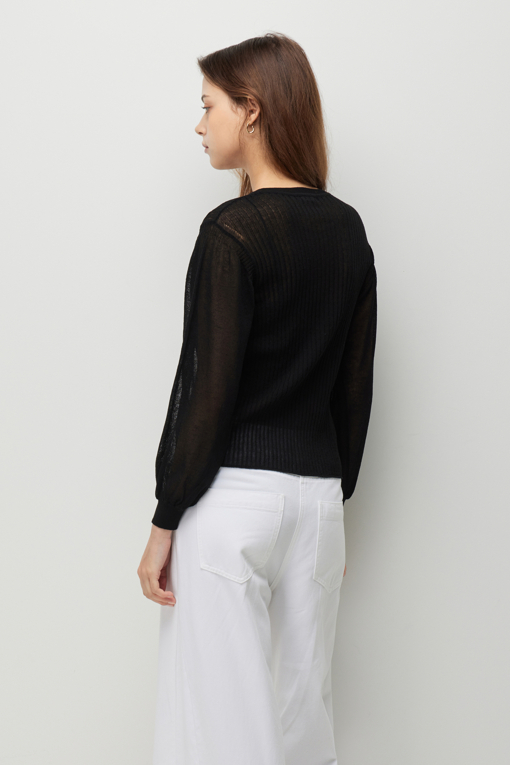 https://img.benettonmall.com/PARTS/KS/26F/SAKC08641BK_MB_D2.jpg?cb=1789410927