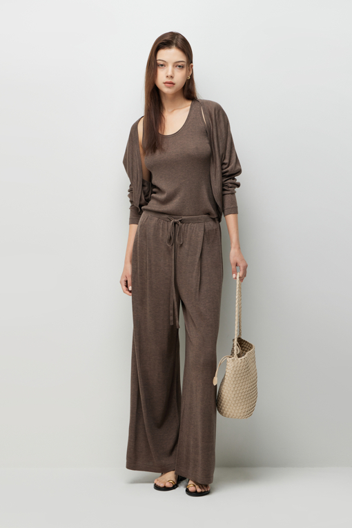 https://img.benettonmall.com/PARTS/KS/26F/SAKC09641BR_MB_D5.jpg?cb=1789410927