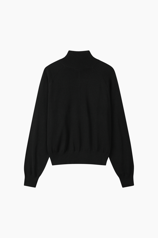 https://img.benettonmall.com/PARTS/KS/26F/SAKC10641BK_MB_D11.jpg?cb=1789410927
