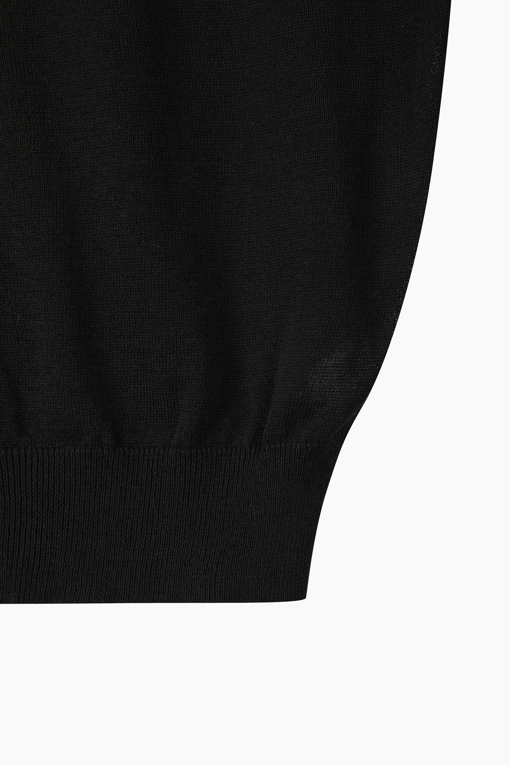 https://img.benettonmall.com/PARTS/KS/26F/SAKC10641BK_MB_D14.jpg?cb=1789410927