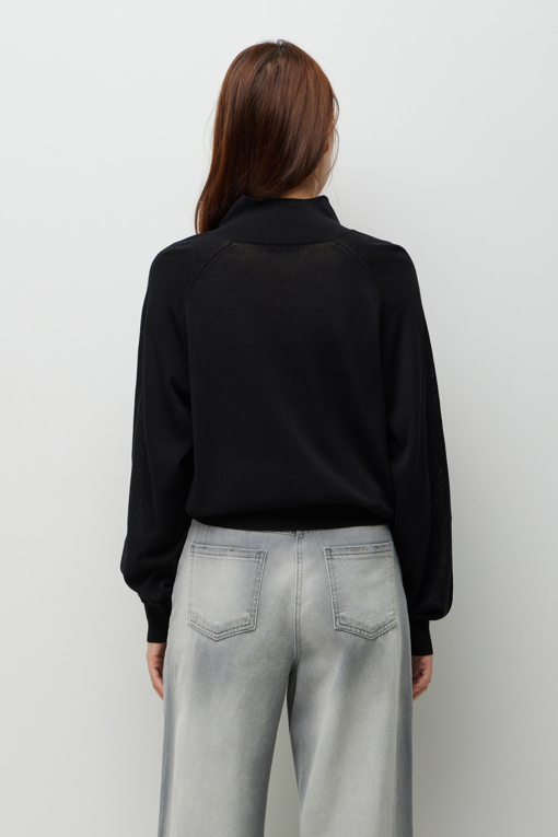 https://img.benettonmall.com/PARTS/KS/26F/SAKC10641BK_MB_D2.jpg?cb=1789410927