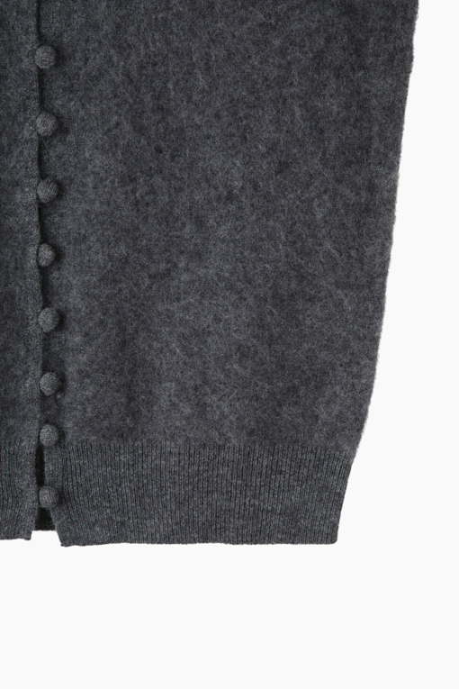 https://img.benettonmall.com/PARTS/KS/26F/SAKC32661CG_MB_D4.jpg?cb=1793028892