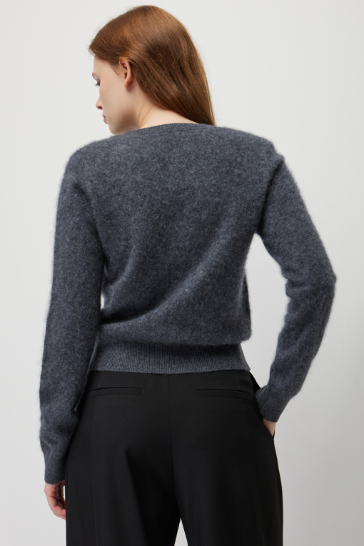 https://img.benettonmall.com/PARTS/KS/26F/SAKC32661CG_MB_M4.jpg?cb=1793028892