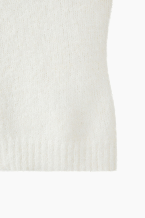 https://img.benettonmall.com/PARTS/KS/26F/SAKC37661IV_MB_D4.jpg?cb=1793028892