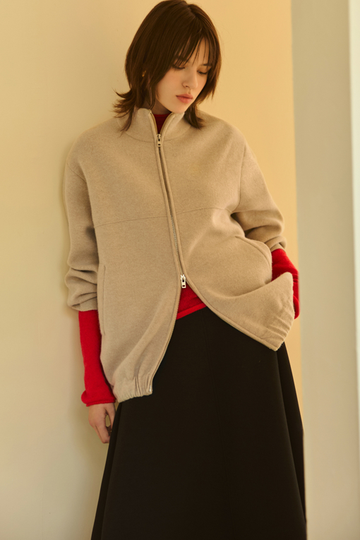 https://img.benettonmall.com/PARTS/KS/26F/SAKC40661ME_MB_D0.jpg?cb=1789983961