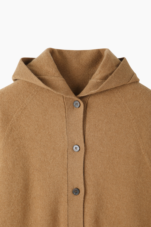https://img.benettonmall.com/PARTS/KS/26F/SAKC43661CA_MB_D2.jpg?cb=1789983961