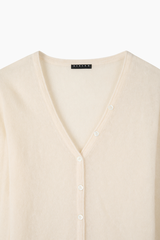https://img.benettonmall.com/PARTS/KS/26F/SAKC44661IV_MB_D2.jpg?cb=1789983961