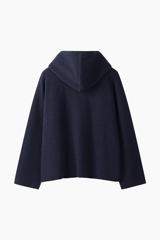 https://img.benettonmall.com/PARTS/KS/26F/SAKC47661NY_MB_D1.jpg?cb=1789983961