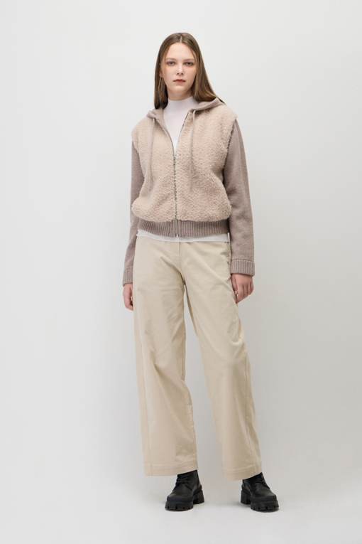 https://img.benettonmall.com/PARTS/KS/26F/SAKC48661BG_MB_M5.jpg?cb=1793028892