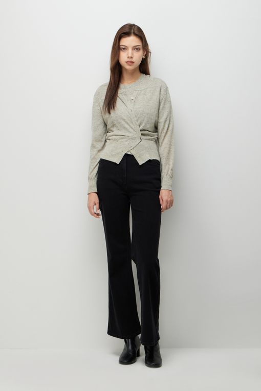 https://img.benettonmall.com/PARTS/KS/26F/SAKC73641LG_MB_D5.jpg?cb=1792113748