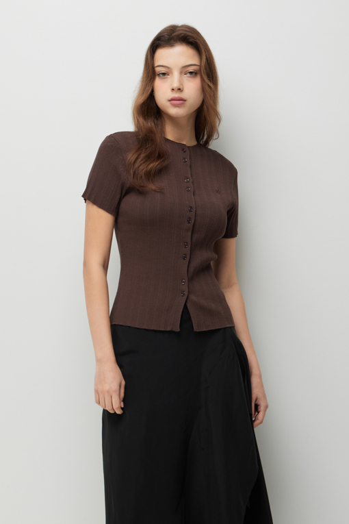 https://img.benettonmall.com/PARTS/KS/26F/SAKCE1641BR_MB_D0.jpg?cb=1789410927