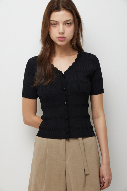https://img.benettonmall.com/PARTS/KS/26F/SAKCE2641BK_MB_D3.jpg?cb=1787100377