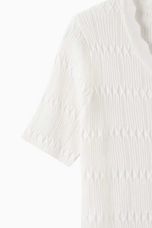 https://img.benettonmall.com/PARTS/KS/26F/SAKCE2641IV_MB_D13.jpg?cb=1787100377