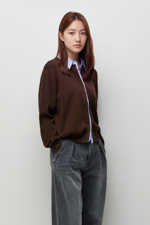 https://img.benettonmall.com/PARTS/KS/26F/SAKCE5641BR_MB_D1.jpg?cb=1787829942