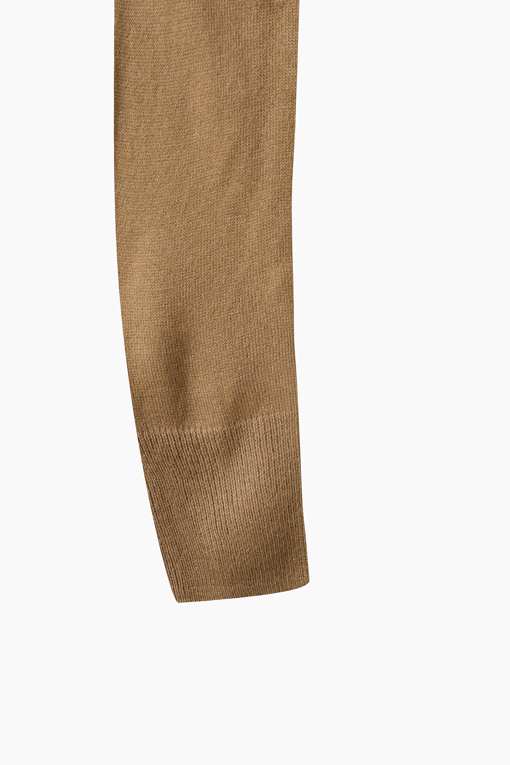 https://img.benettonmall.com/PARTS/KS/26F/SAKCE7661CA_MB_D3.jpg?cb=1792404559