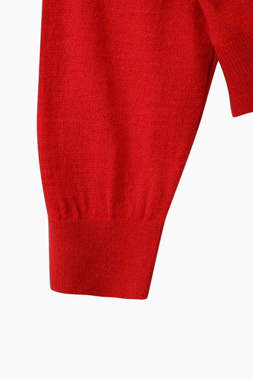 https://img.benettonmall.com/PARTS/KS/26F/SAKCE8661RD_MB_D3.jpg?cb=1792404559