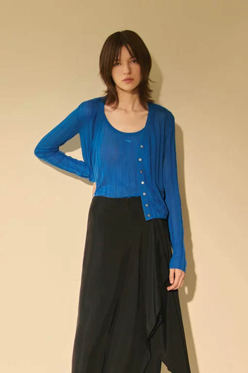 https://img.benettonmall.com/PARTS/KS/26F/SAKP02641BL_MB.jpg?cb=1785497529
