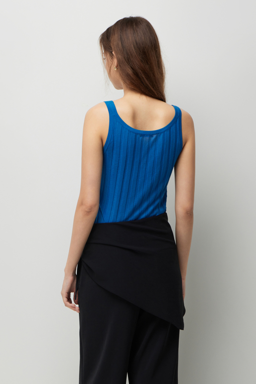 https://img.benettonmall.com/PARTS/KS/26F/SAKP02641BL_MB_D3.jpg?cb=1789983961