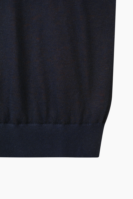 https://img.benettonmall.com/PARTS/KS/26F/SAKP03641DN_MB_D4.jpg?cb=1789410927