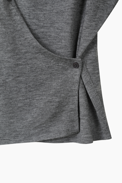 https://img.benettonmall.com/PARTS/KS/26F/SAKP05641GR_MB_D14.jpg?cb=1789410927