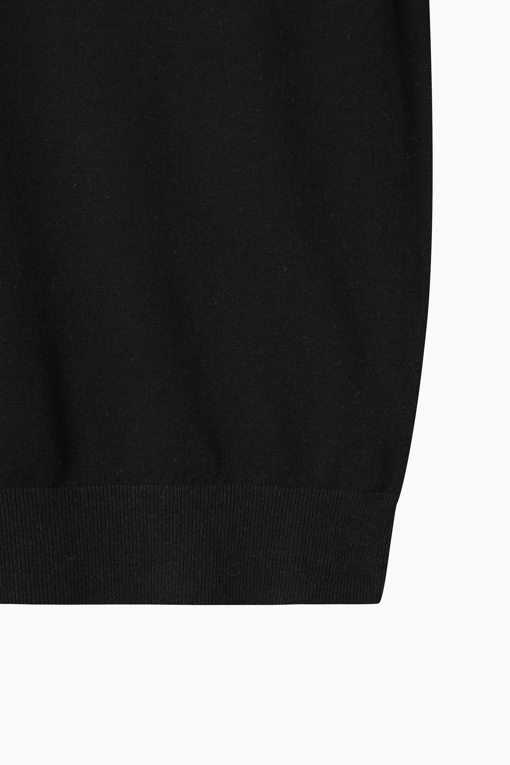 https://img.benettonmall.com/PARTS/KS/26F/SAKP06641BK_MB_D14.jpg?cb=1789983961