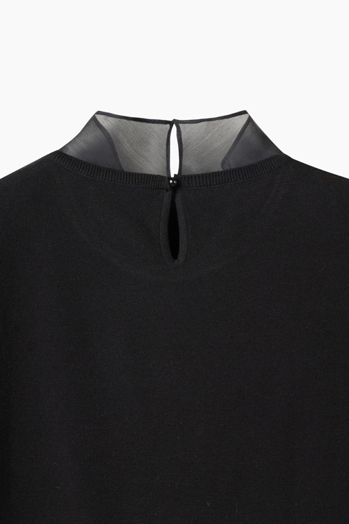 https://img.benettonmall.com/PARTS/KS/26F/SAKP06641BK_MB_D15.jpg?cb=1789983961