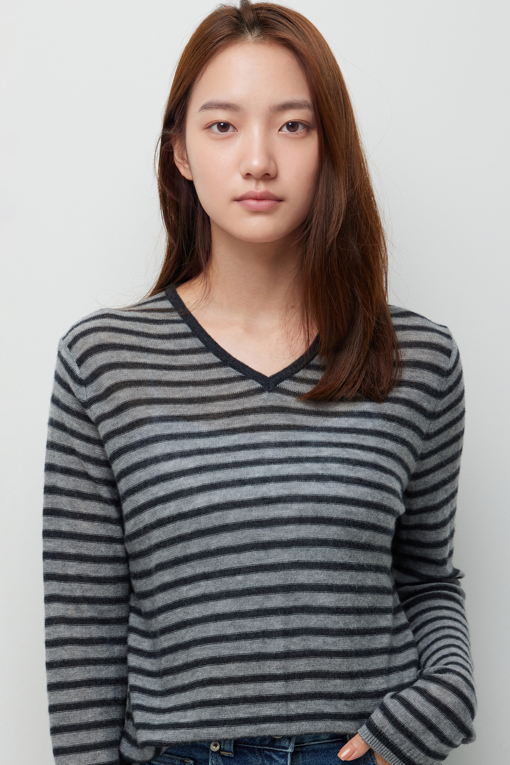 https://img.benettonmall.com/PARTS/KS/26F/SAKP07641GR_MB_D3.jpg?cb=1789410927
