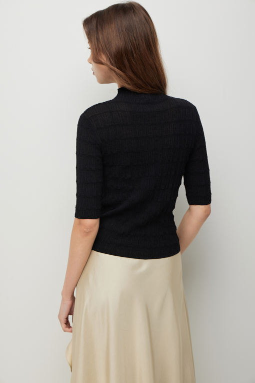 https://img.benettonmall.com/PARTS/KS/26F/SAKP08641BK_MB_D4.jpg?cb=1789410927