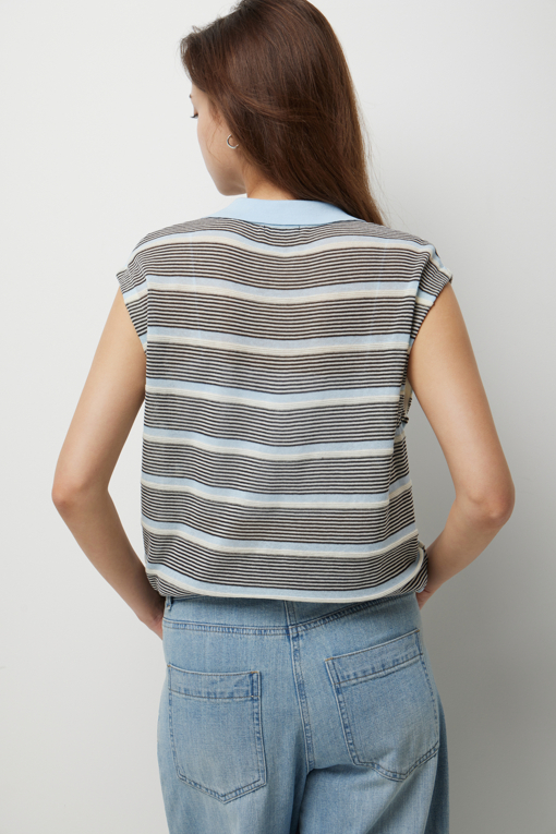 https://img.benettonmall.com/PARTS/KS/26F/SAKP11641SB_MB_D4.jpg?cb=1789983961