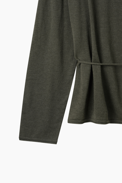 https://img.benettonmall.com/PARTS/KS/26F/SAKP12641KA_MB_D13.jpg?cb=1789410927