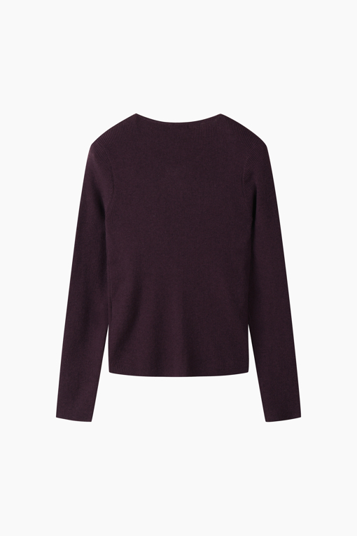 https://img.benettonmall.com/PARTS/KS/26F/SAKP13641PP_MB_D1.jpg?cb=1789410927