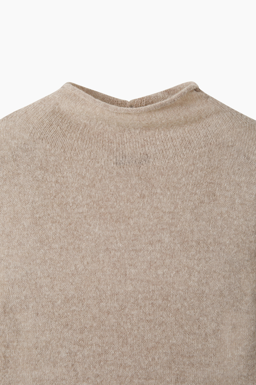https://img.benettonmall.com/PARTS/KS/26F/SAKP31661BE_MB_D2.jpg?cb=1789983961