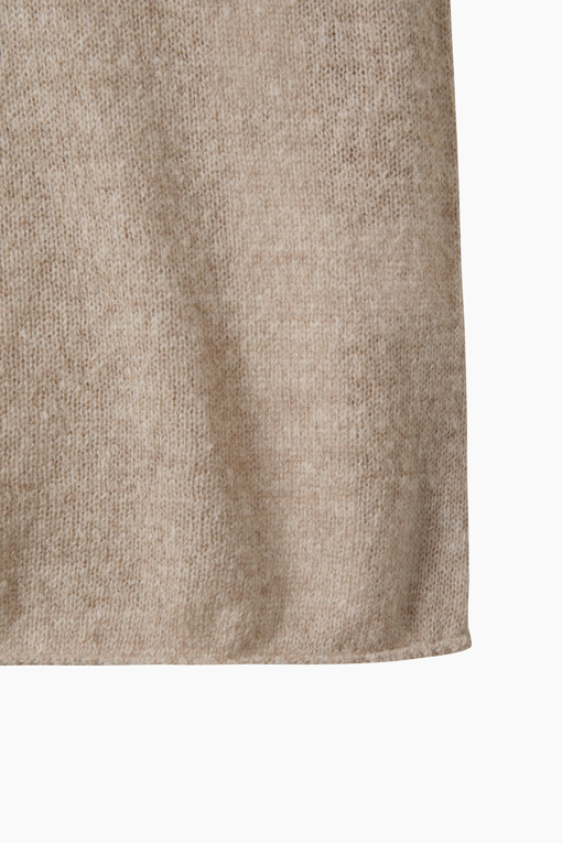 https://img.benettonmall.com/PARTS/KS/26F/SAKP31661BE_MB_D4.jpg?cb=1789983961