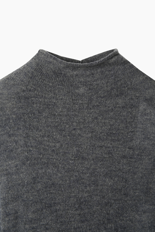 https://img.benettonmall.com/PARTS/KS/26F/SAKP31661CG_MB_D2.jpg?cb=1789983961