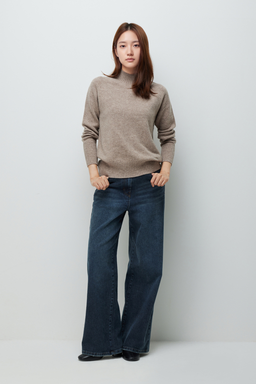 https://img.benettonmall.com/PARTS/KS/26F/SAKP32661ME_MB_M5.jpg?cb=1789983961
