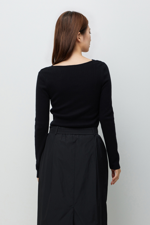 https://img.benettonmall.com/PARTS/KS/26F/SAKP33661BK_MB_M2.jpg?cb=1789983961