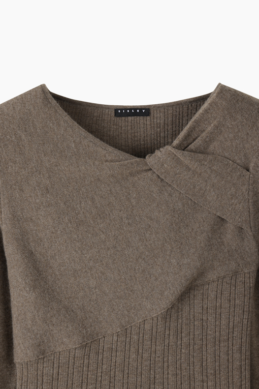 https://img.benettonmall.com/PARTS/KS/26F/SAKP33661ME_MB_D2.jpg?cb=1789983961