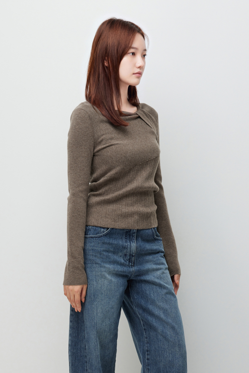 https://img.benettonmall.com/PARTS/KS/26F/SAKP33661ME_MB_M1.jpg?cb=1789983961