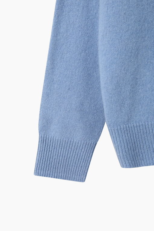 https://img.benettonmall.com/PARTS/KS/26F/SAKP34661BL_MB_D3.jpg?cb=1789983961