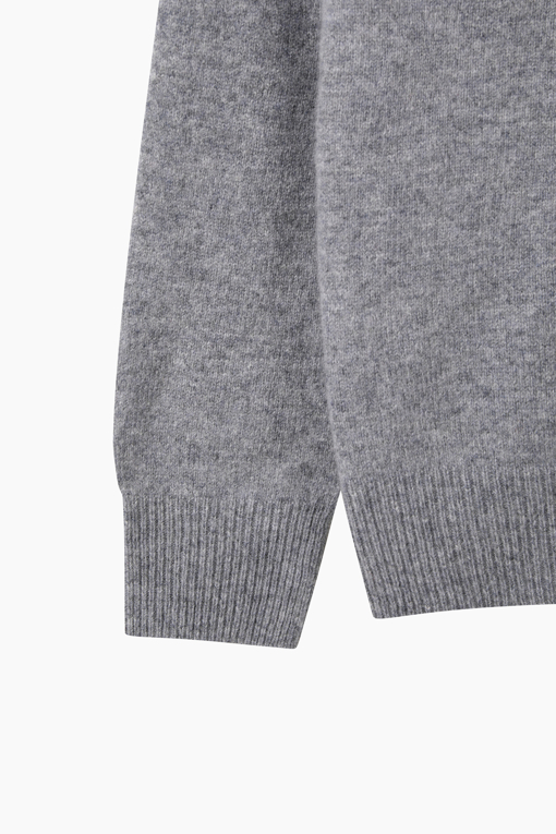 https://img.benettonmall.com/PARTS/KS/26F/SAKP34661MG_MB_D3.jpg?cb=1789983961